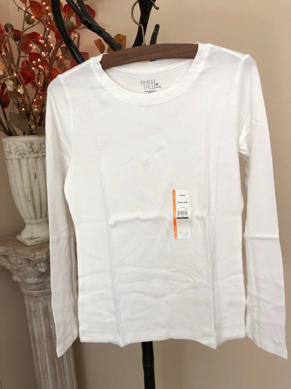 2 Medium White Super Soft fitted ribbed t-shirts Time & Tru plus free bonus